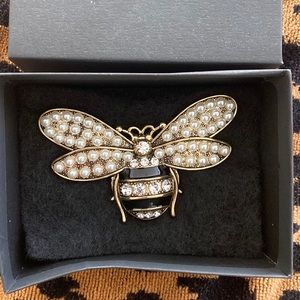 Bumble Bee Brooch